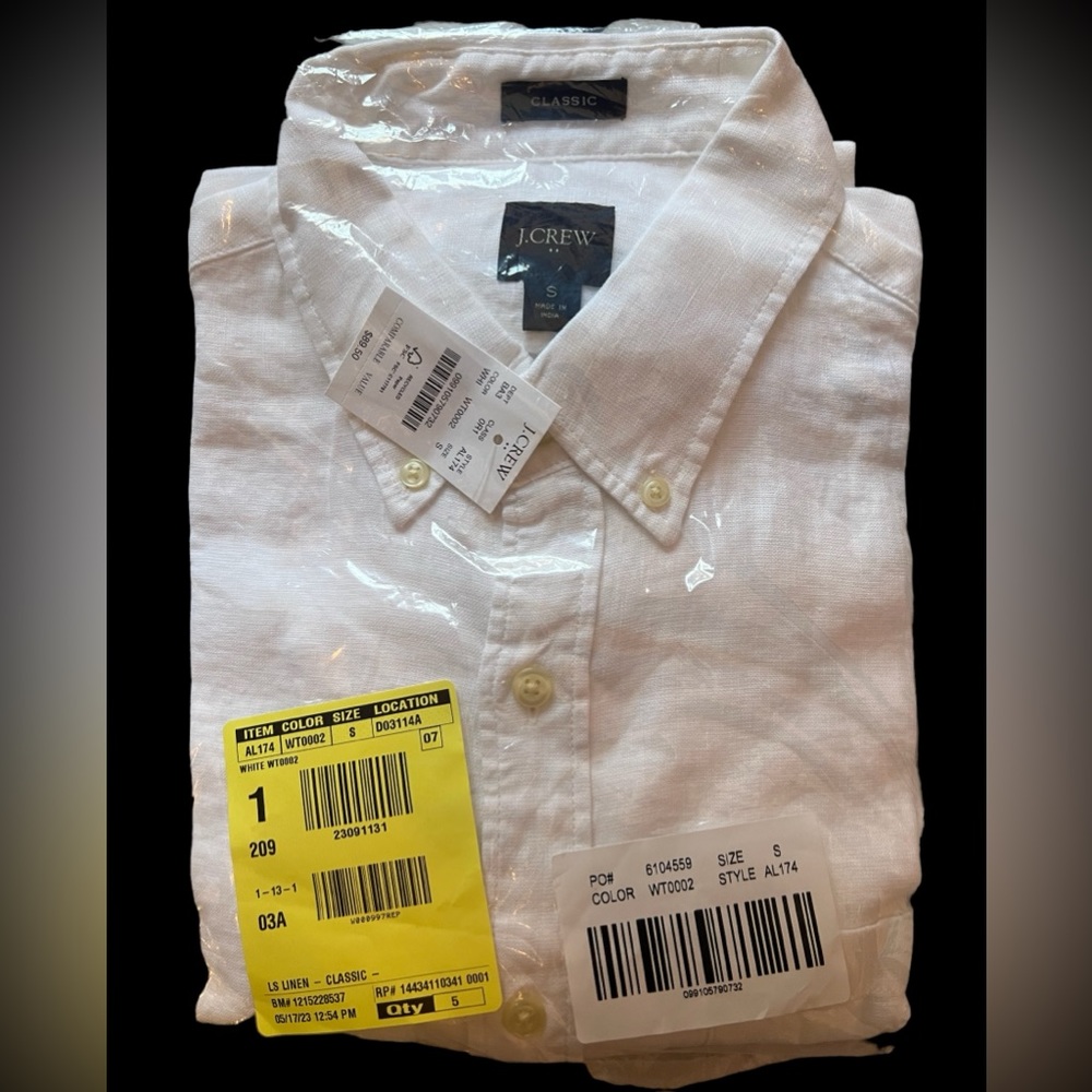 Mens Jcrew White Button Down Cotton Shirt
Size S
Brand New with Tags